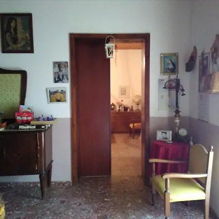 Casa Mary Lamia